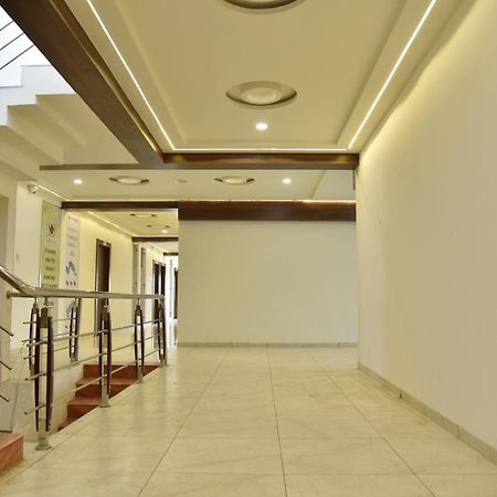 Hotel Savera Inn Morbi Extérieur photo