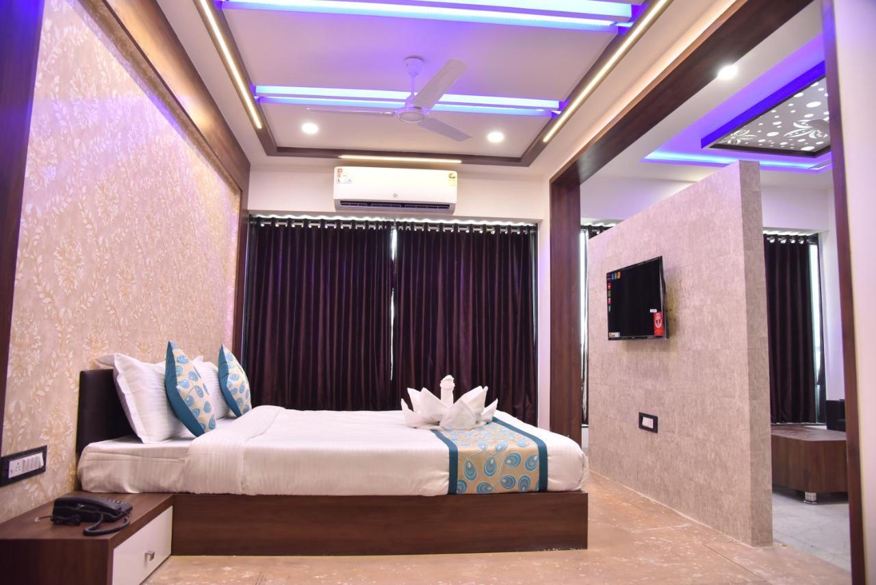 Hotel Savera Inn Morbi Extérieur photo
